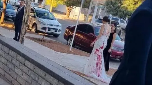 老爺奶奶嫌女方太窮　為破壞婚禮淋新娘紅油再屈個仔藏毒