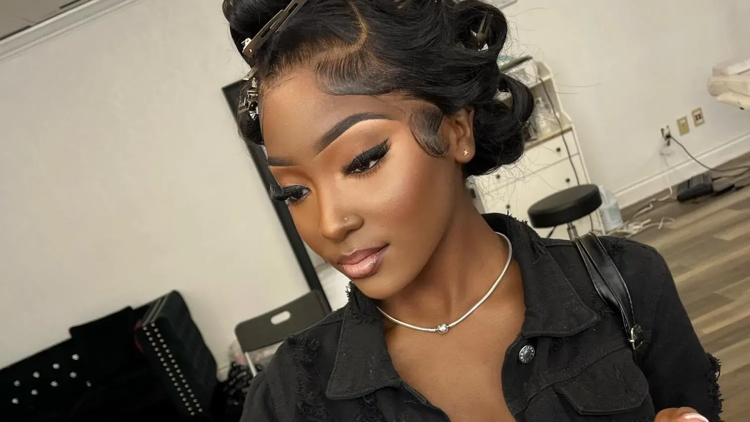 前男友闖入鏡開槍射爆前女友頭再自殺 友人視訊目擊殺人過程