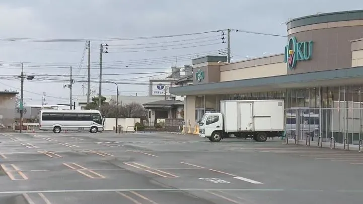 黑熊闖入秋田超市1人遭攻擊　店內「掃貨」2天後才落網