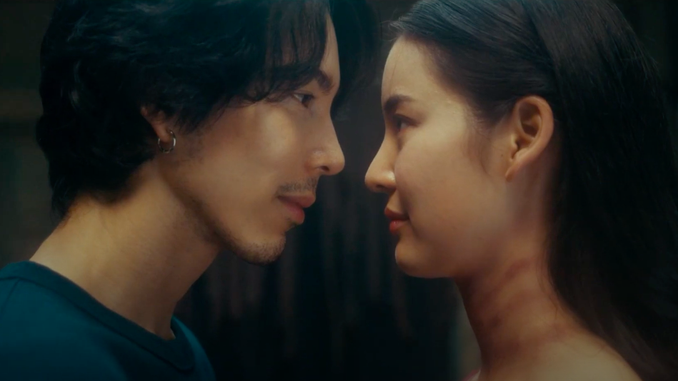 《撞鬼遇到愛》驚嚇搞笑愛情催淚炒埋一碟 用真鬼開鬼屋搵大錢