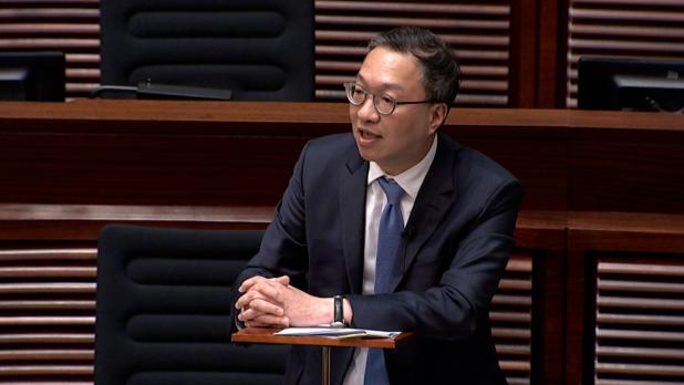 林定國表示，當面對涉及基本人權的司法覆核案件時，律政司會與相關政策局了解被覆核的決定。