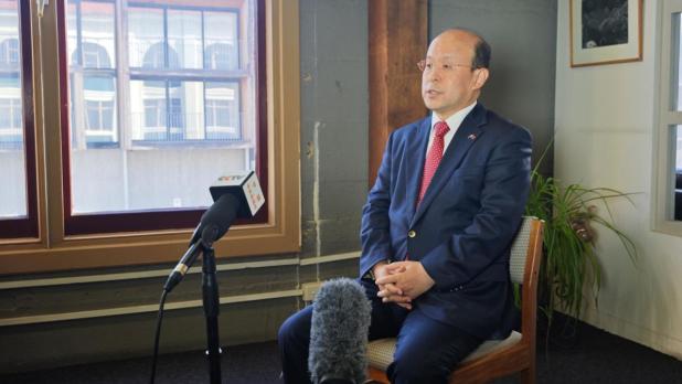 肖千接受央視新聞訪問。（央視新聞）