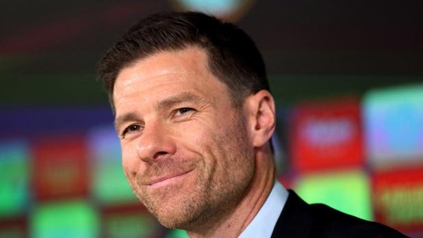 43歲的沙比阿朗素球員年代曾經效力皇馬，相隔11年重返球會。（路透社）