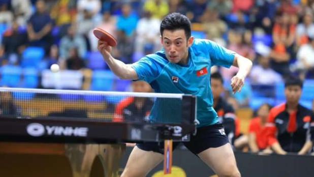 亞洲乒乓球團體錦標賽，黃鎮廷在決賽為香港隊打頭陣。（中國香港乒乓總會）