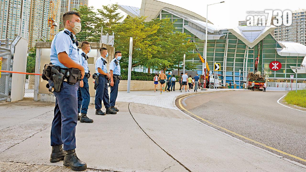 高度戒備 傳國家主席習近平乘高鐵來港 西九會展加強布防