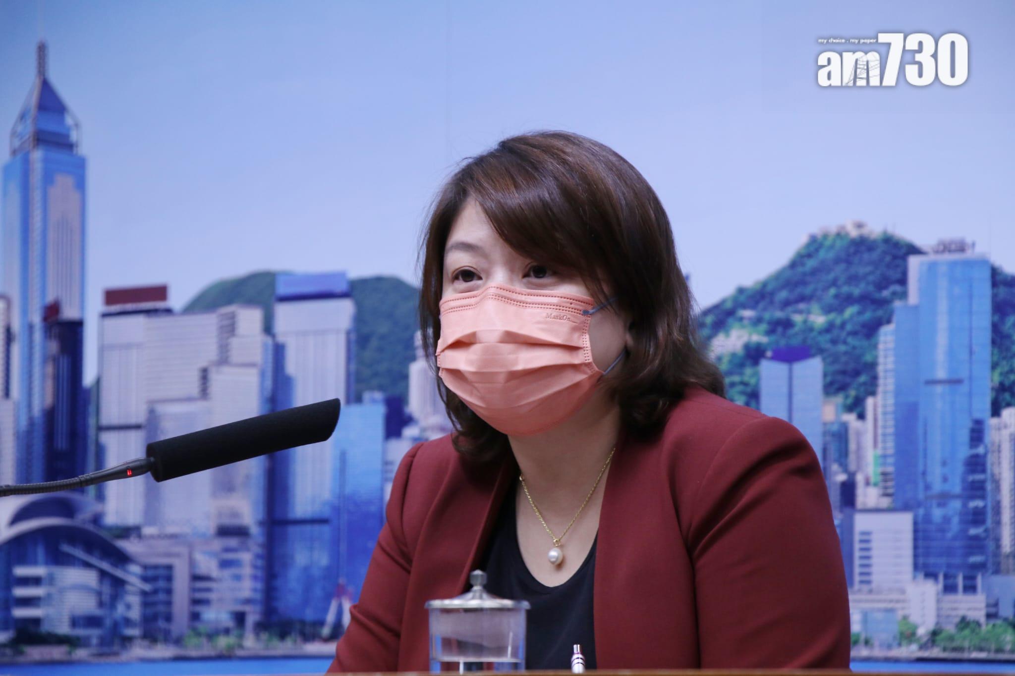 李夏茵表示，家長可向表列處所展示子女的疫苗接種紀錄二維碼截圖或「針紙」照片。(資料圖片／林俊源攝)