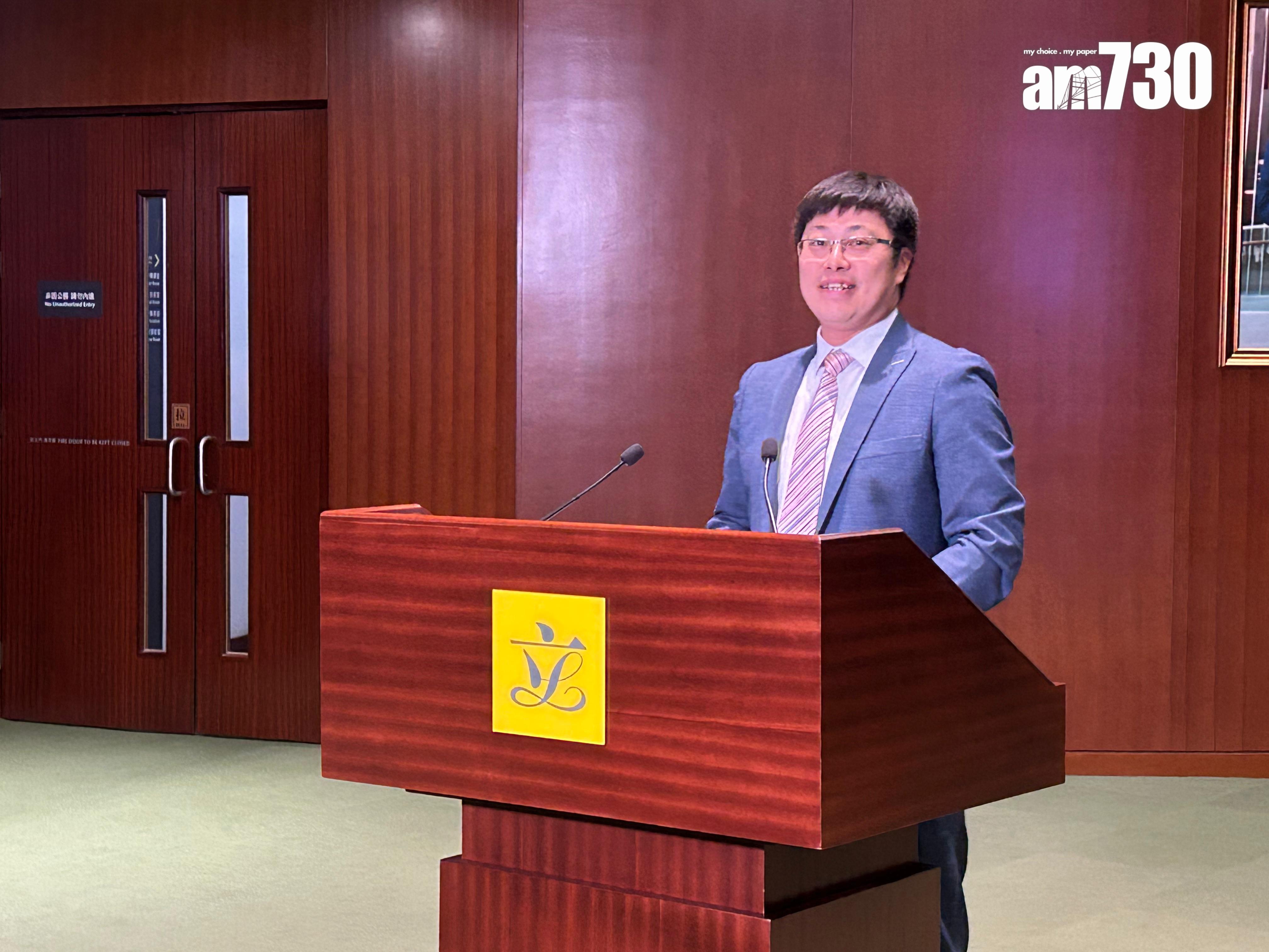 顏汶羽促盡早落成東九龍綠色集體運輸系統　並放棄隧道方案(陳芷晴攝)