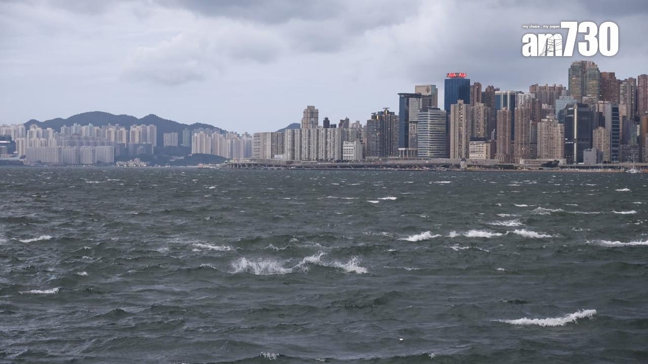 摩羯颱風8號風球下，港鐵巴士渡輪航班服務安排一文睇清。(資料圖片)