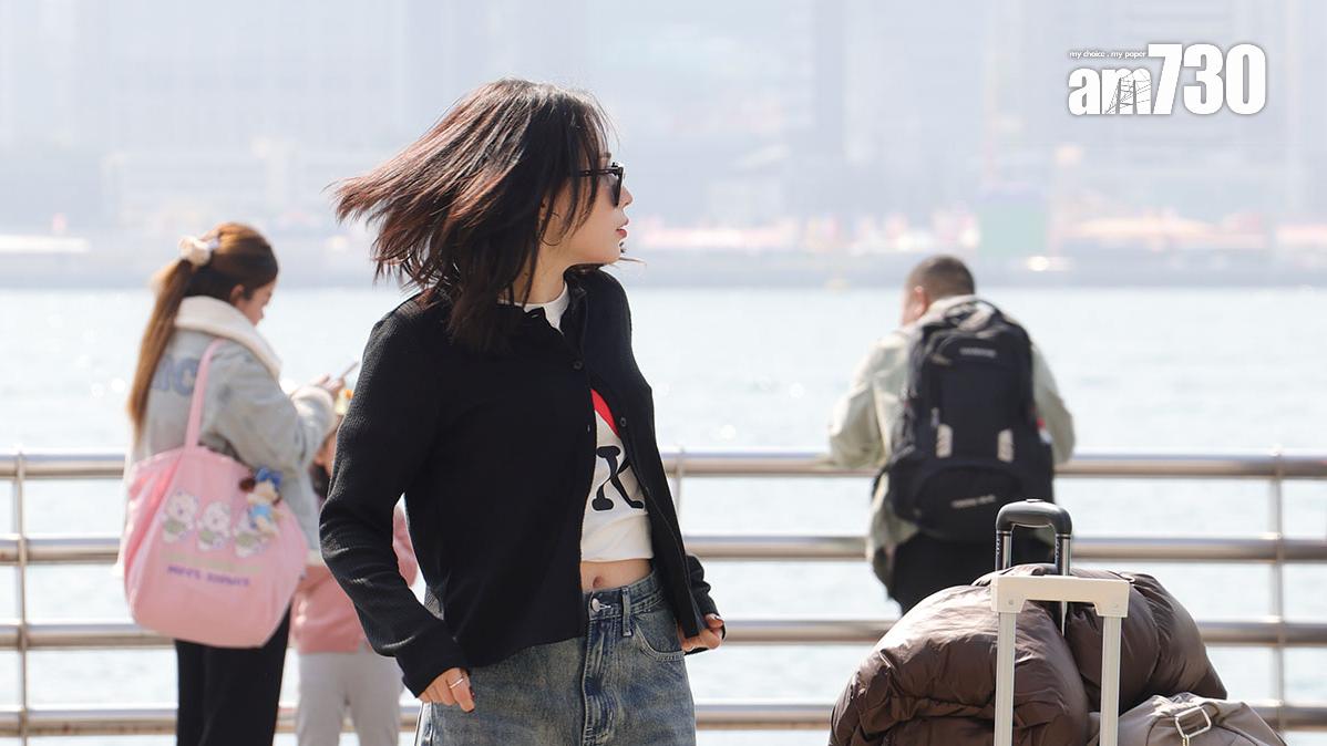 天文台發出今年首個寒冷天氣警告。(吳康琦攝)