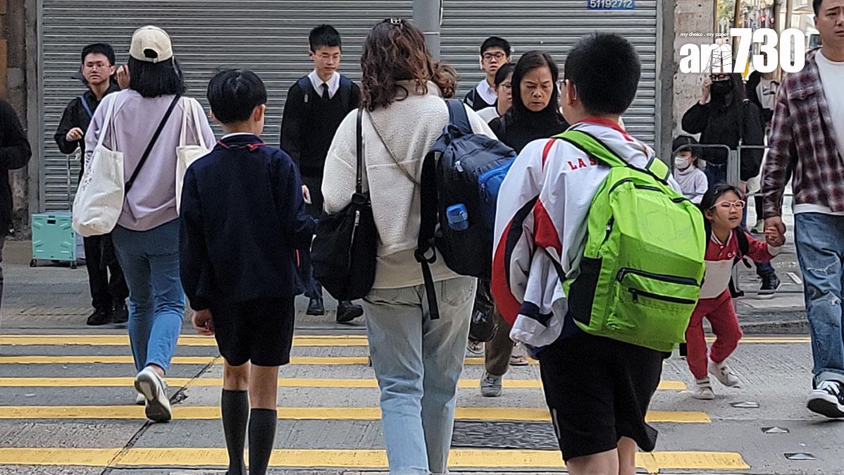 政府下學年將取消2,500元學生津貼。(資料圖片／吳康琦攝)