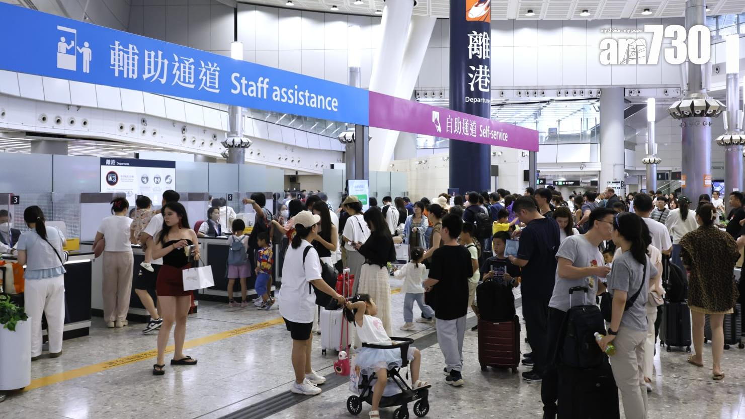 五一黃金周長假期最後一天。（林俊源攝）