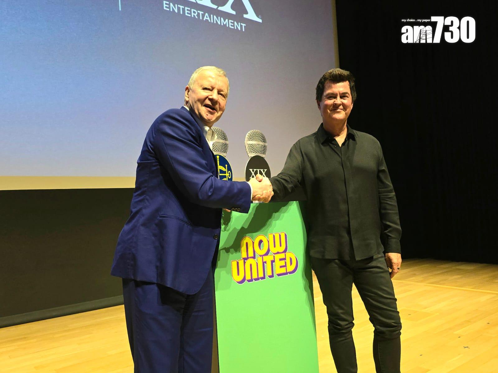 應家柏(左)及Simon Fuller(右)。