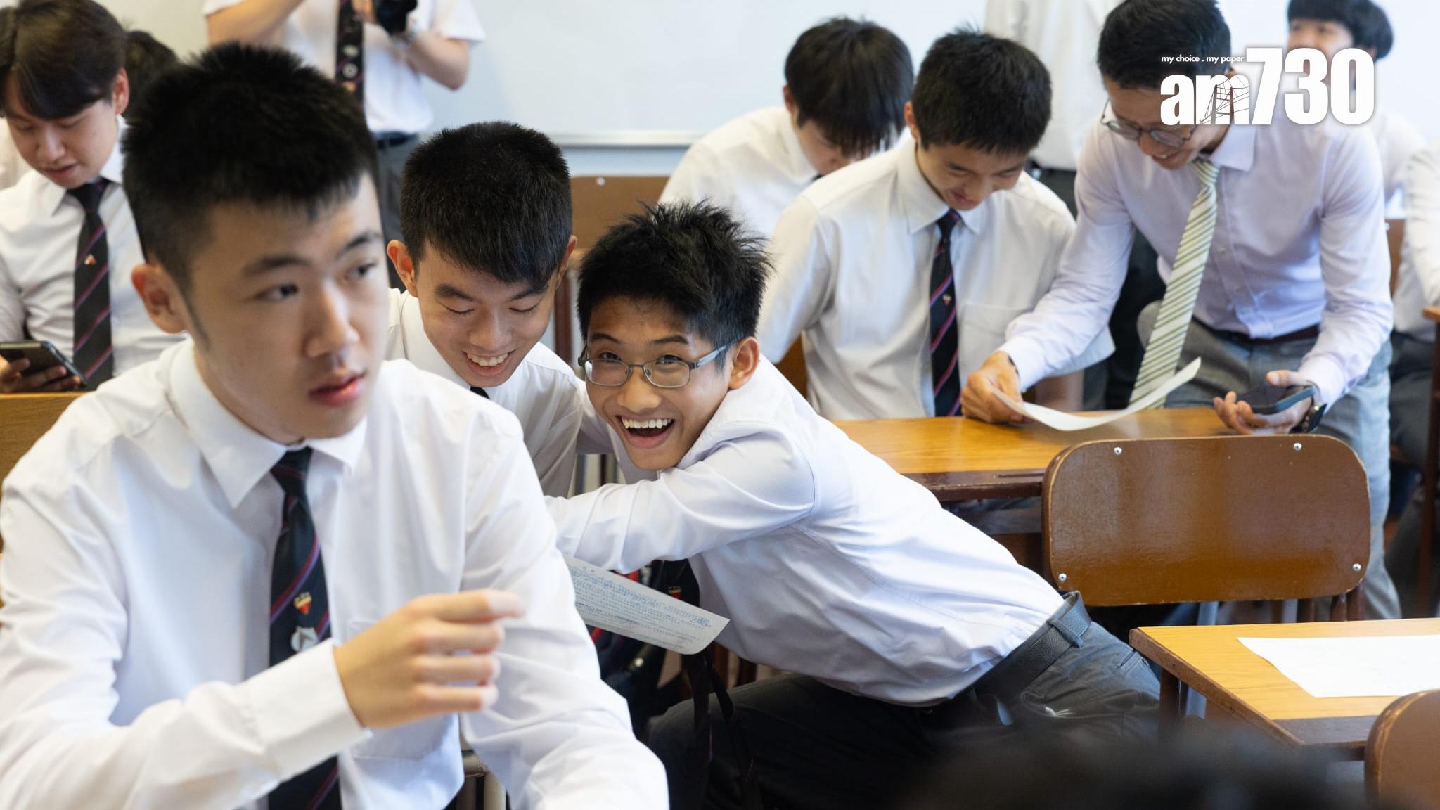 DSE放榜2025。(蘇文傑攝)