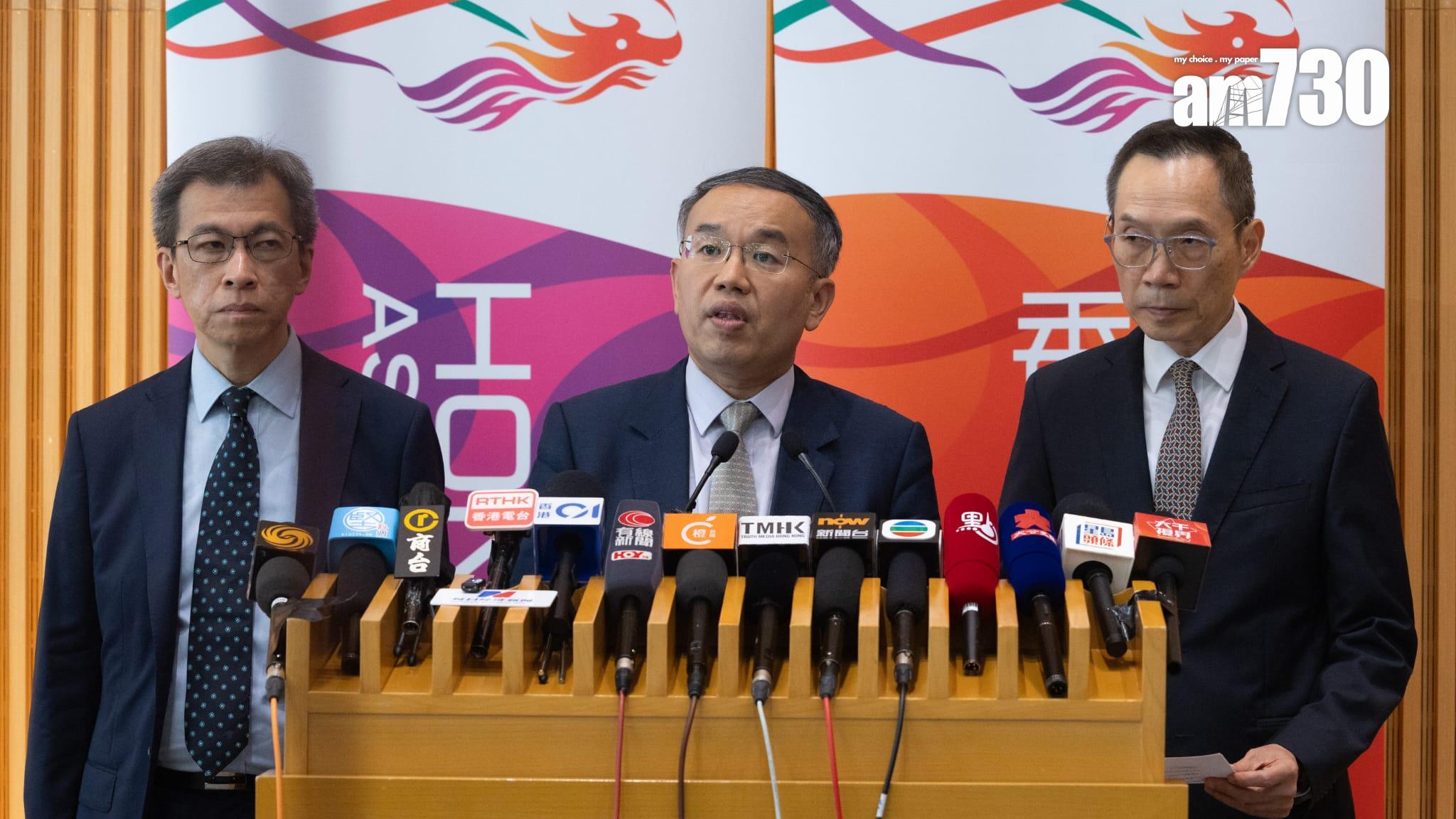 許正宇(中)指正研究具體細化措施，會盡快提出。(資料圖片/蘇文傑攝)