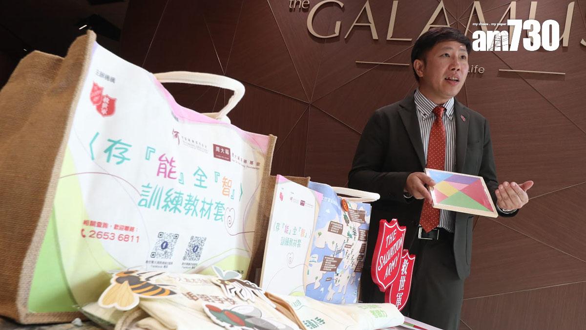 孫海東希望，這套療法可讓認知障礙症患者接受治療時更開心。(鍾式明攝)